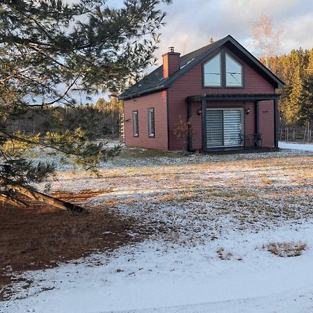 Les Chalets Double K # 3 Сент-Алексис-де-Мон Экстерьер фото